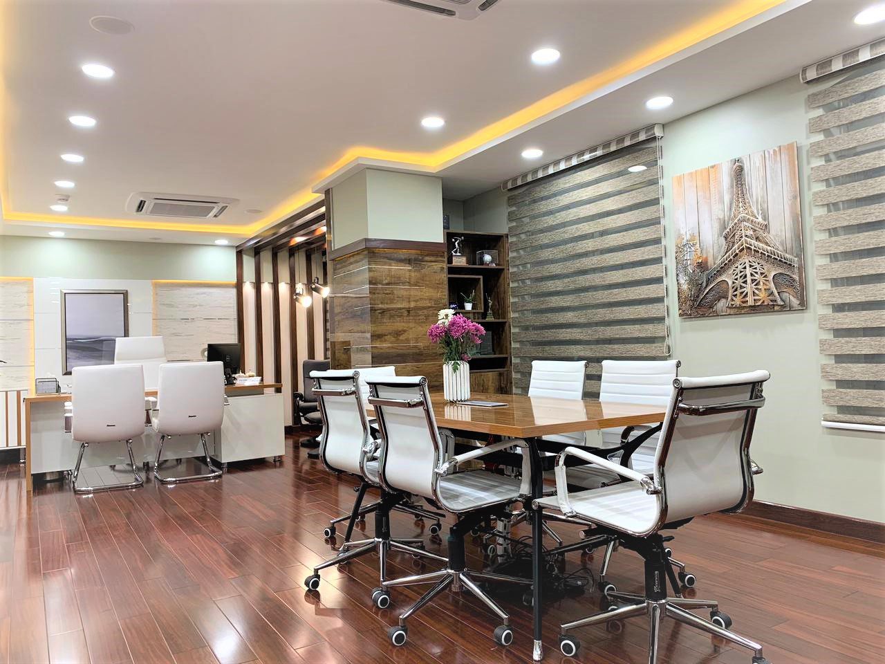 Revamp Your Office with Top-Quality Furniture in Lahore